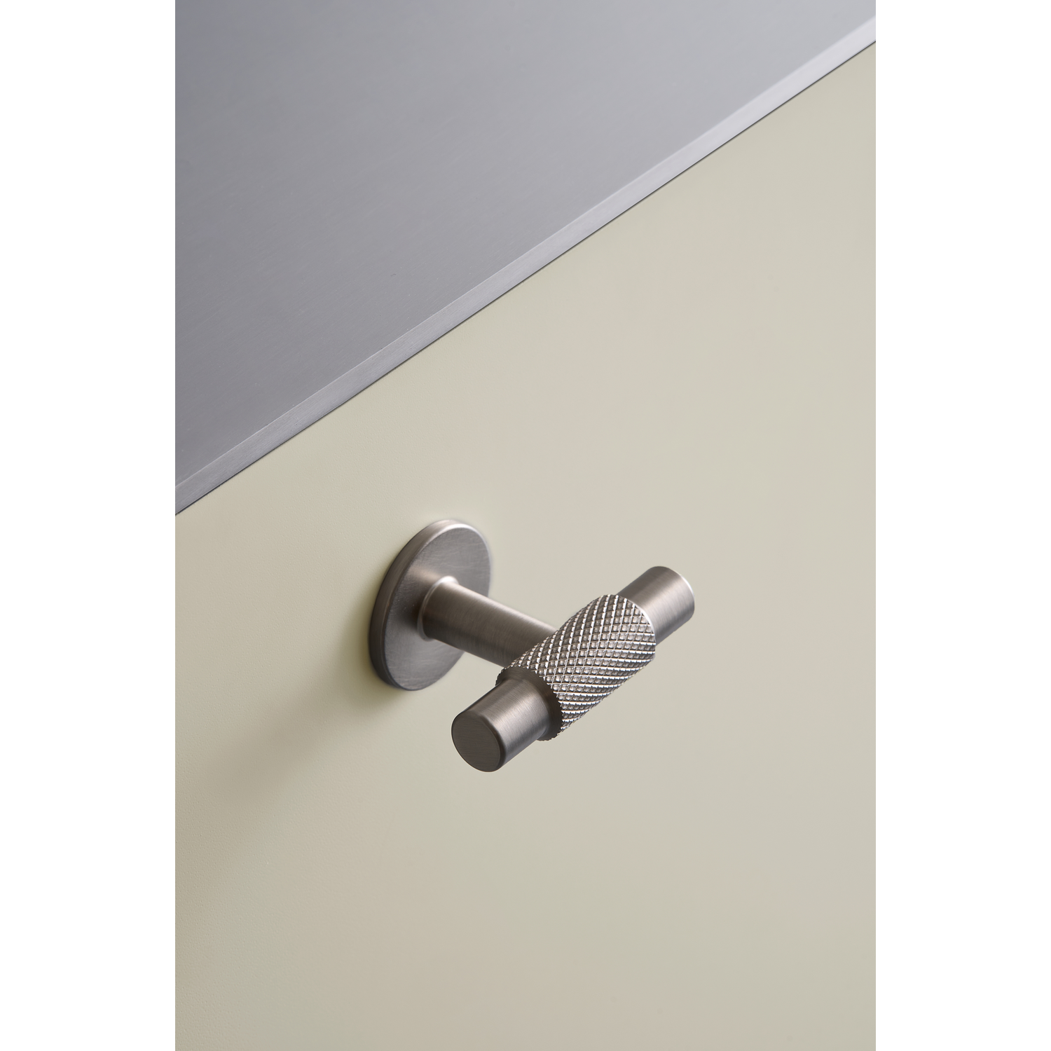 Bouton T manor T ø30x54x39 zamac look inox 